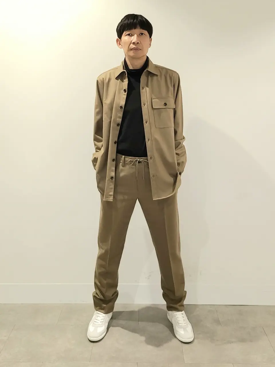 JOSEPH HOMME 泉 コーディネート画像