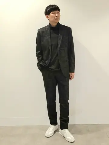 JOSEPH HOMME 泉 コーディネート画像