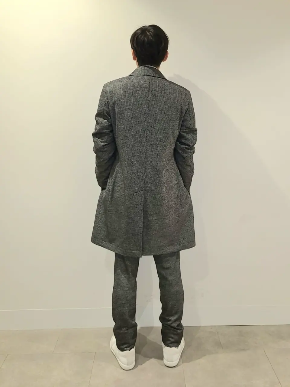 JOSEPH HOMME 泉 コーディネート画像