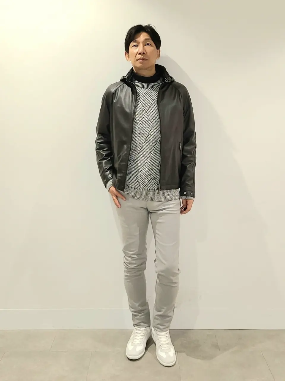 JOSEPH HOMME 泉 コーディネート画像