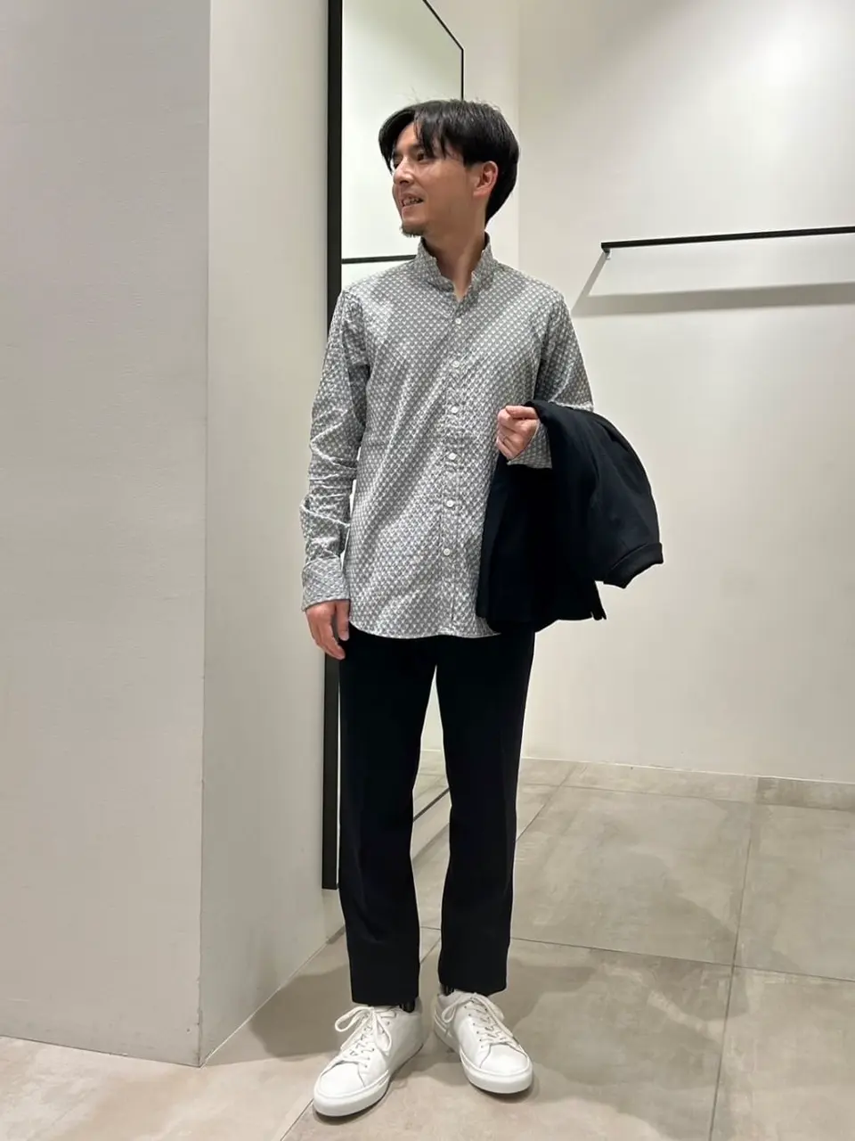 JOSEPH HOMME 鈴木 コーディネート画像