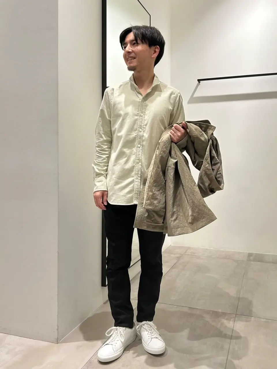 JOSEPH HOMME 鈴木 コーディネート画像