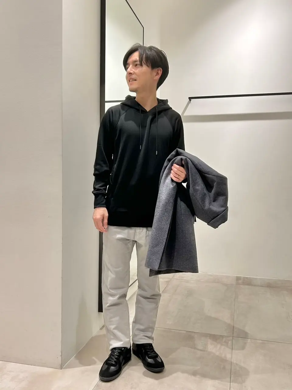 JOSEPH HOMME 鈴木 コーディネート画像