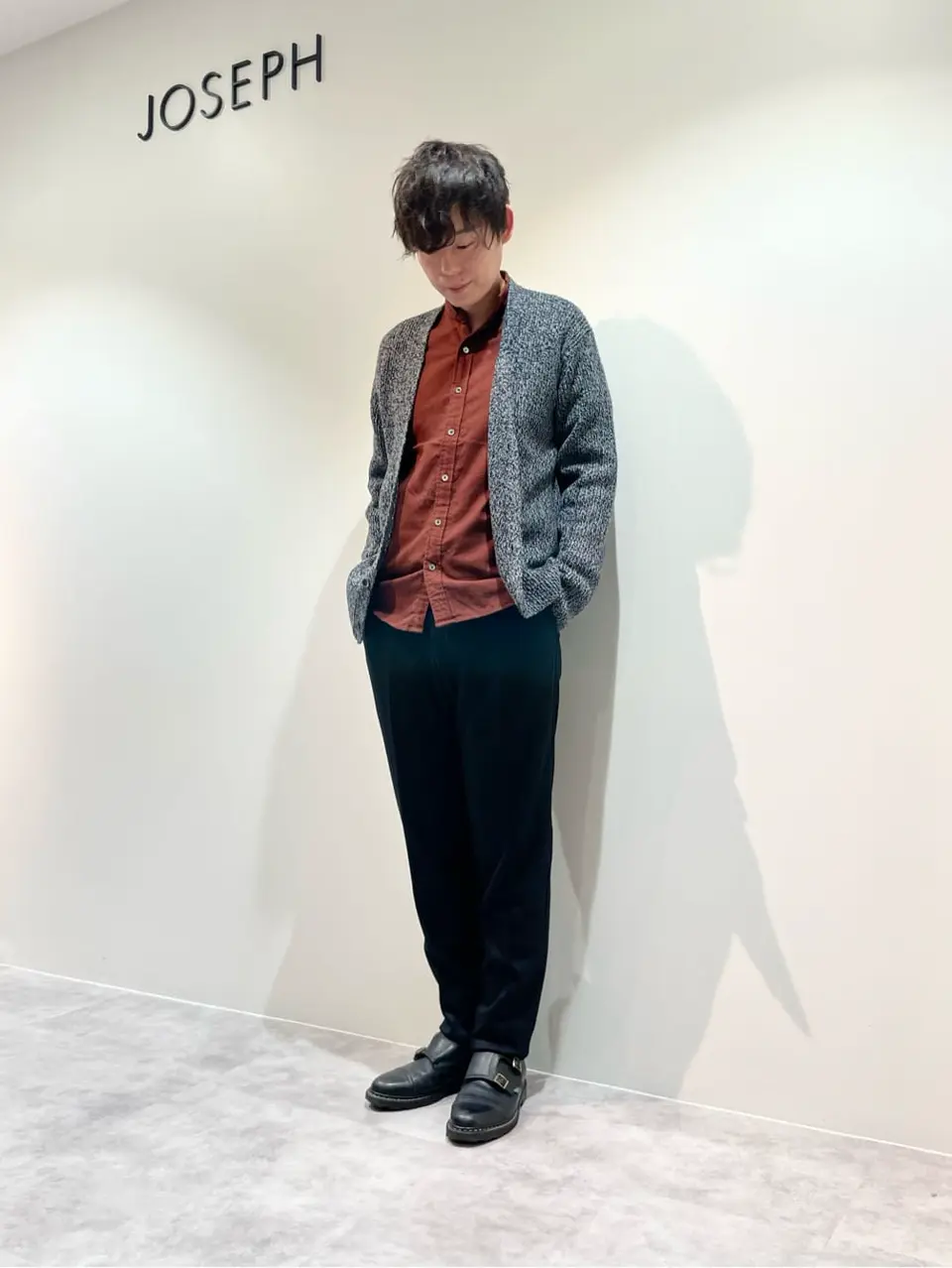 JOSEPH HOMME 佐藤健人 コーディネート画像