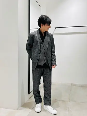 JOSEPH HOMME 鈴木 コーディネート画像