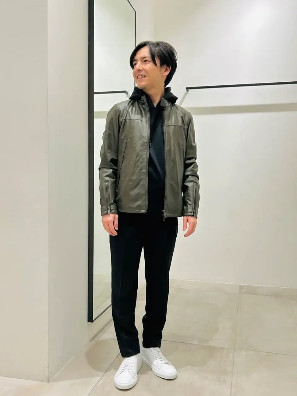 JOSEPH HOMME 鈴木 コーディネート画像