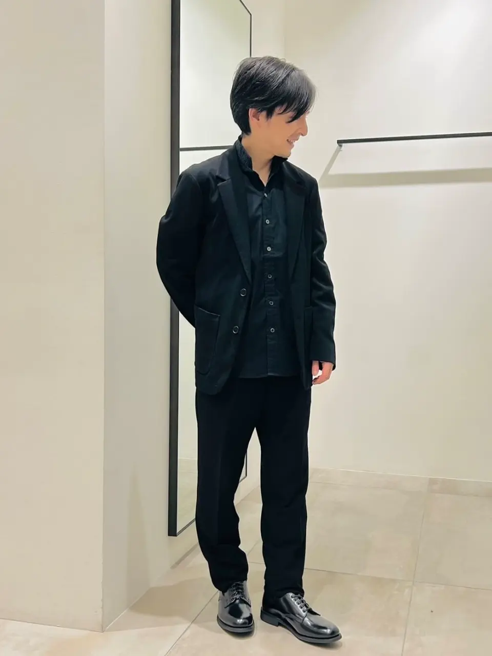 JOSEPH HOMME 鈴木 コーディネート画像