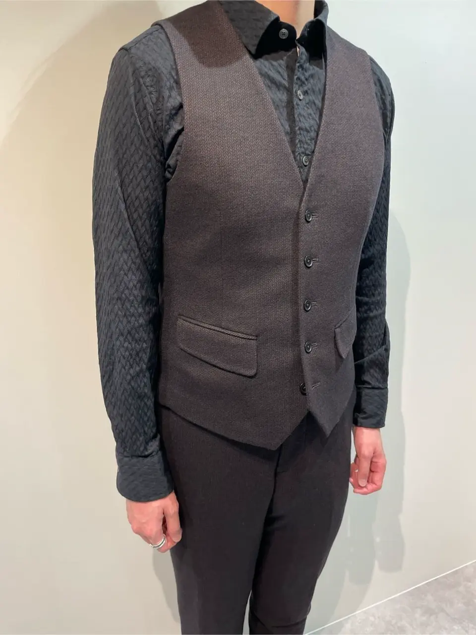 JOSEPH HOMME 佐藤健人 コーディネート画像