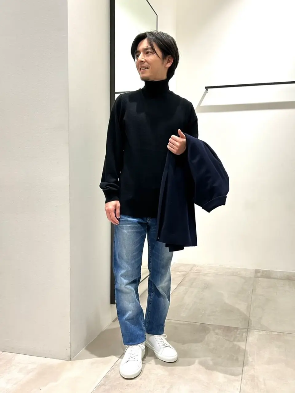 JOSEPH HOMME 鈴木 コーディネート画像