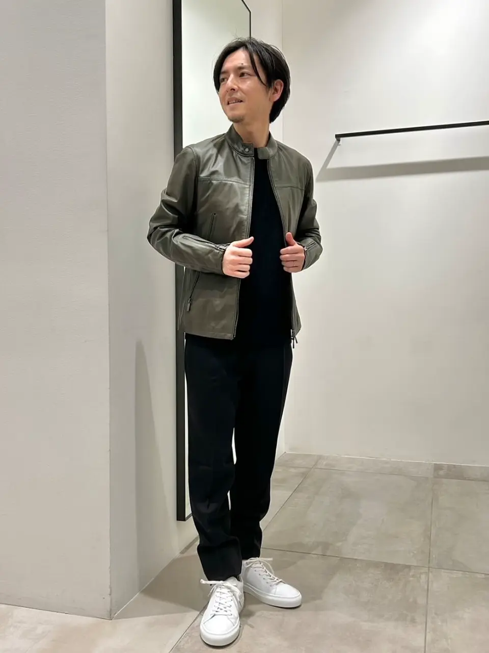 JOSEPH HOMME 鈴木 コーディネート画像