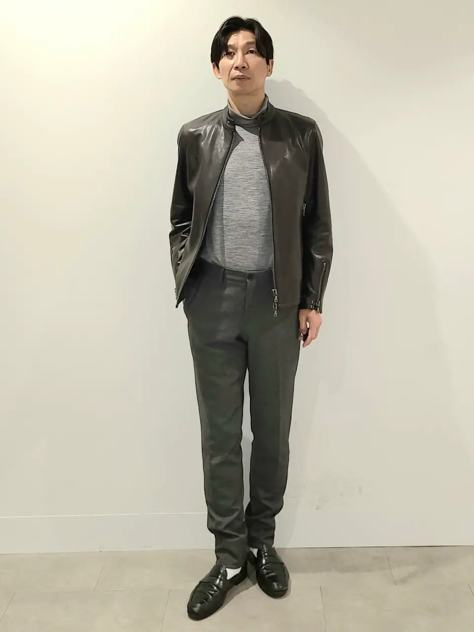 JOSEPH HOMME 泉 コーディネート画像