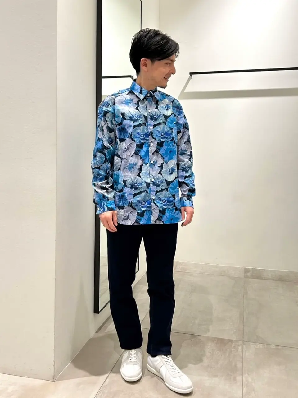 JOSEPH HOMME 鈴木 コーディネート画像