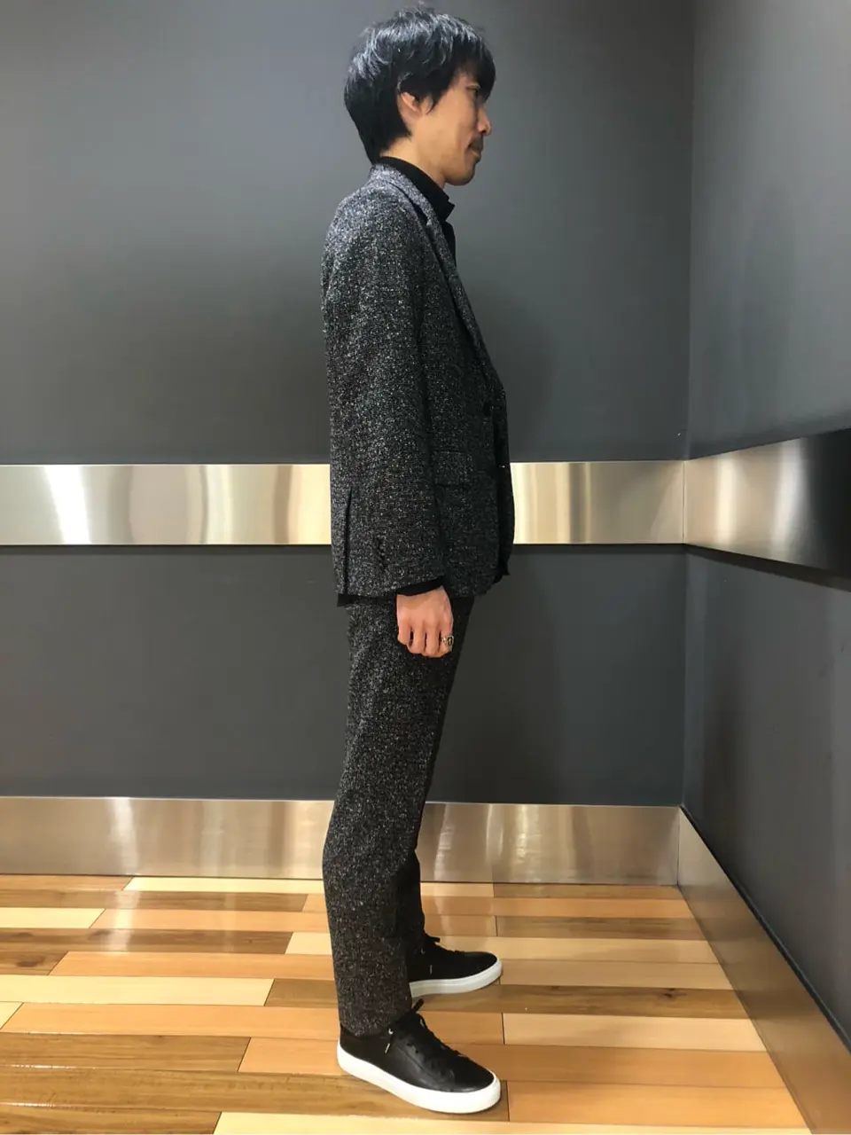 JOSEPH HOMME 鈴木(彰) コーディネート画像