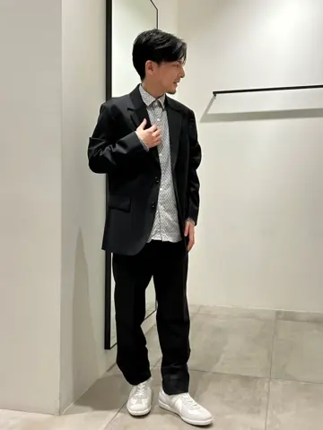 JOSEPH HOMME 鈴木 コーディネート画像