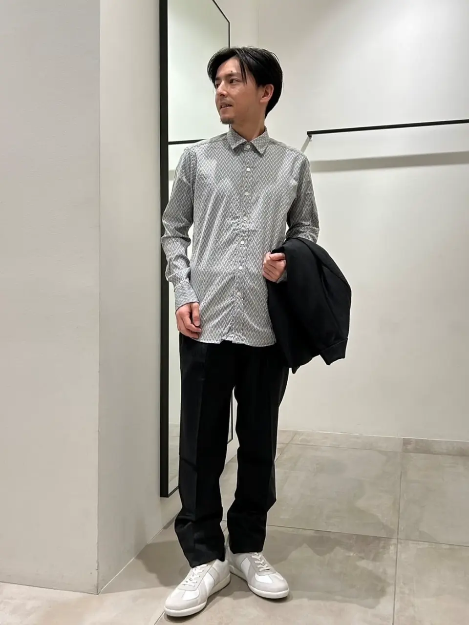 JOSEPH HOMME 鈴木 コーディネート画像