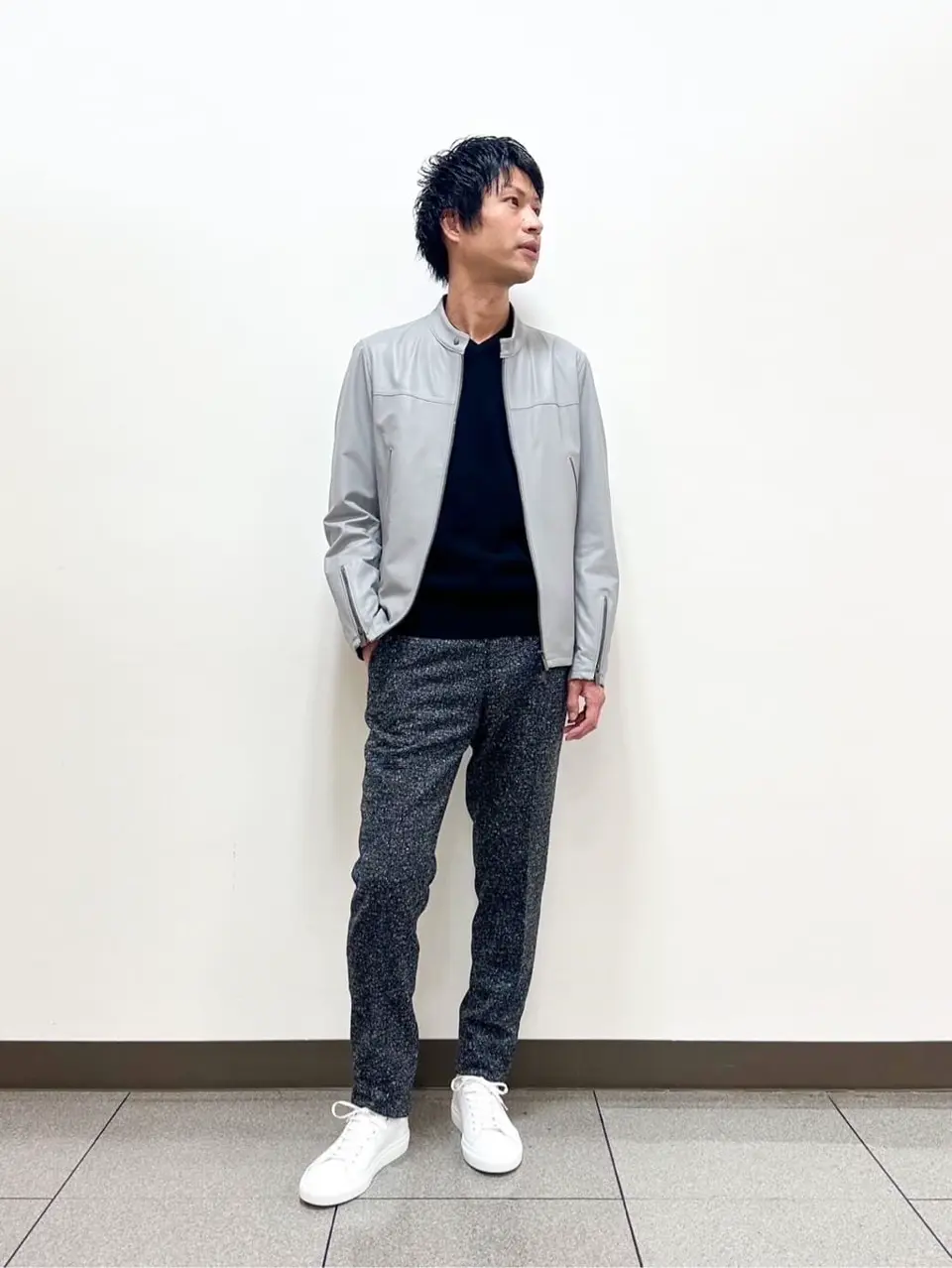  菅谷 コーディネート画像