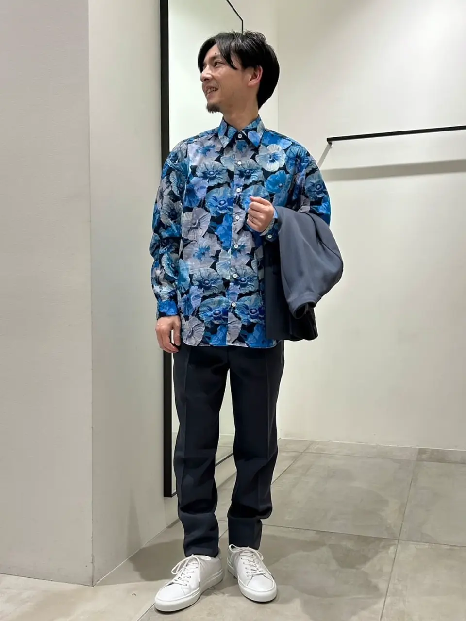 JOSEPH HOMME 鈴木 コーディネート画像