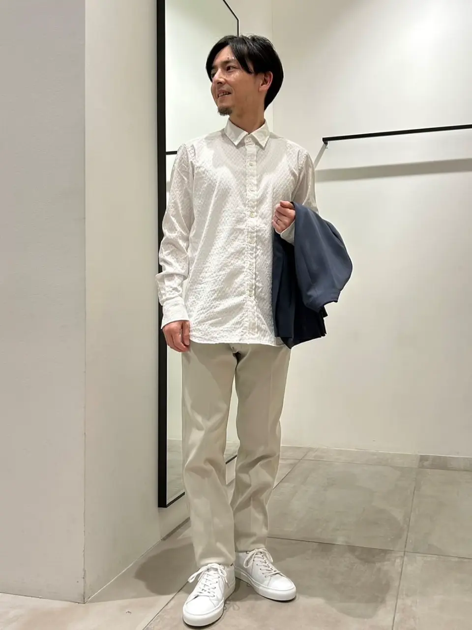 JOSEPH HOMME 鈴木 コーディネート画像