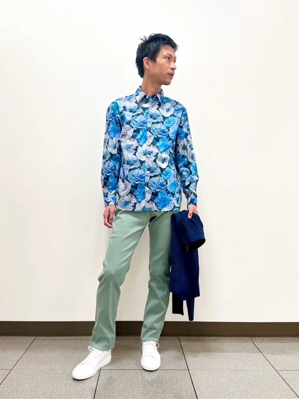  菅谷 コーディネート画像