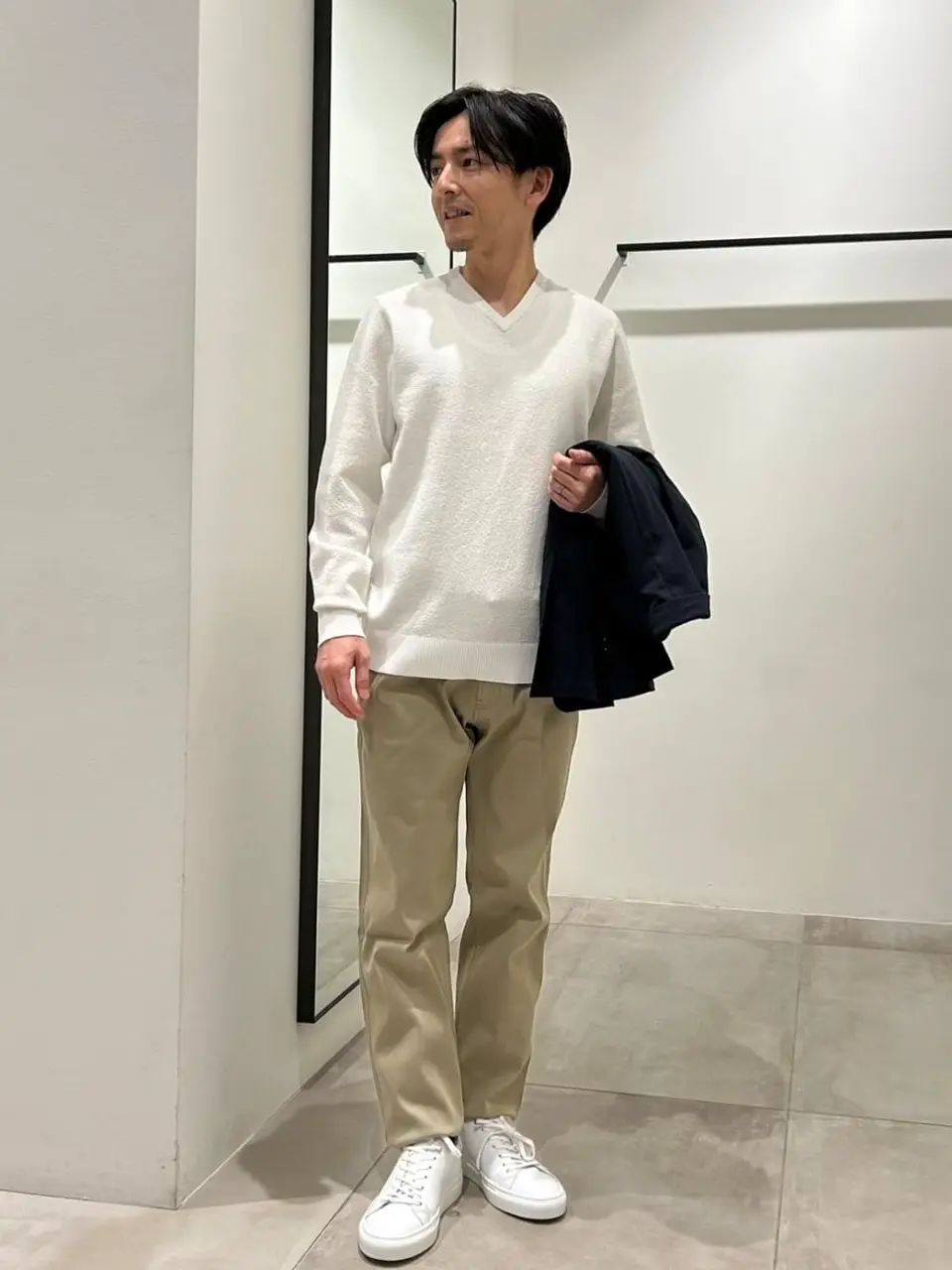 JOSEPH HOMME 鈴木 コーディネート画像