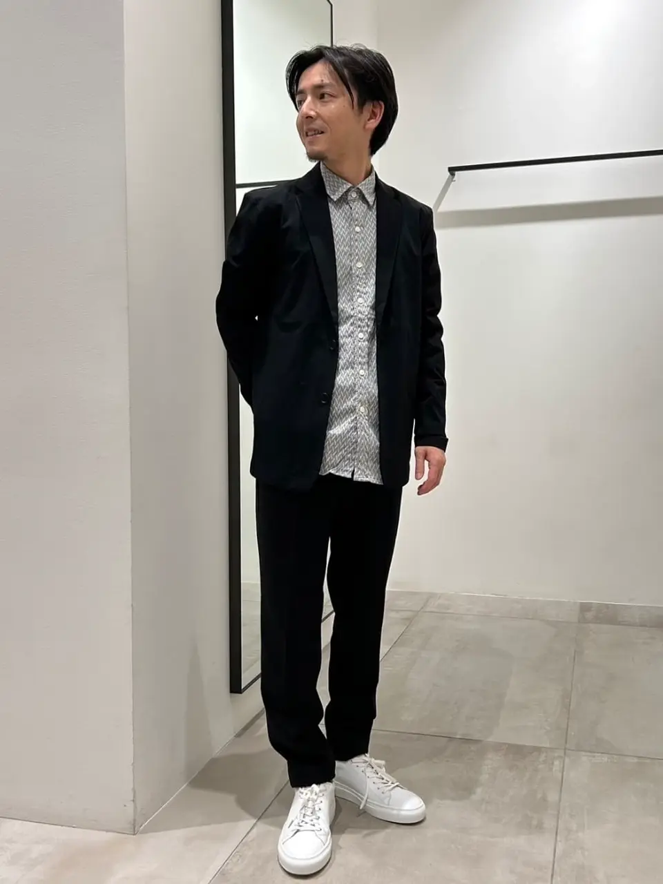 JOSEPH HOMME 鈴木 コーディネート画像