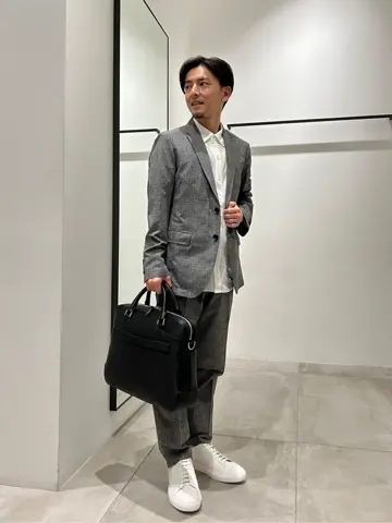 JOSEPH HOMME 鈴木 コーディネート画像