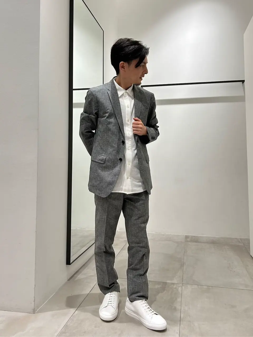 JOSEPH HOMME 鈴木 コーディネート画像