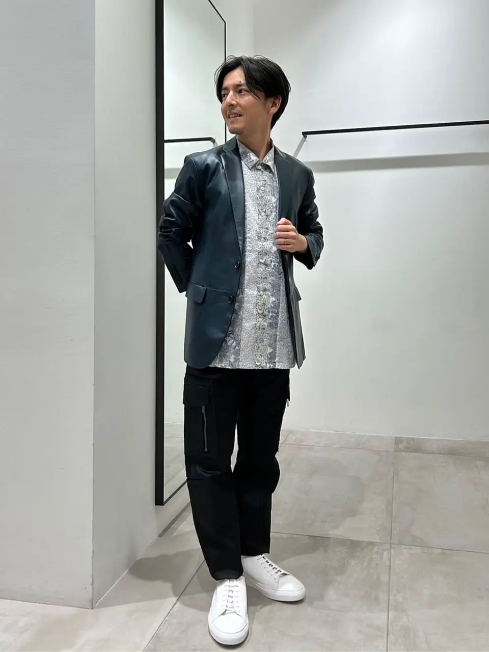 JOSEPH HOMME 鈴木 コーディネート画像