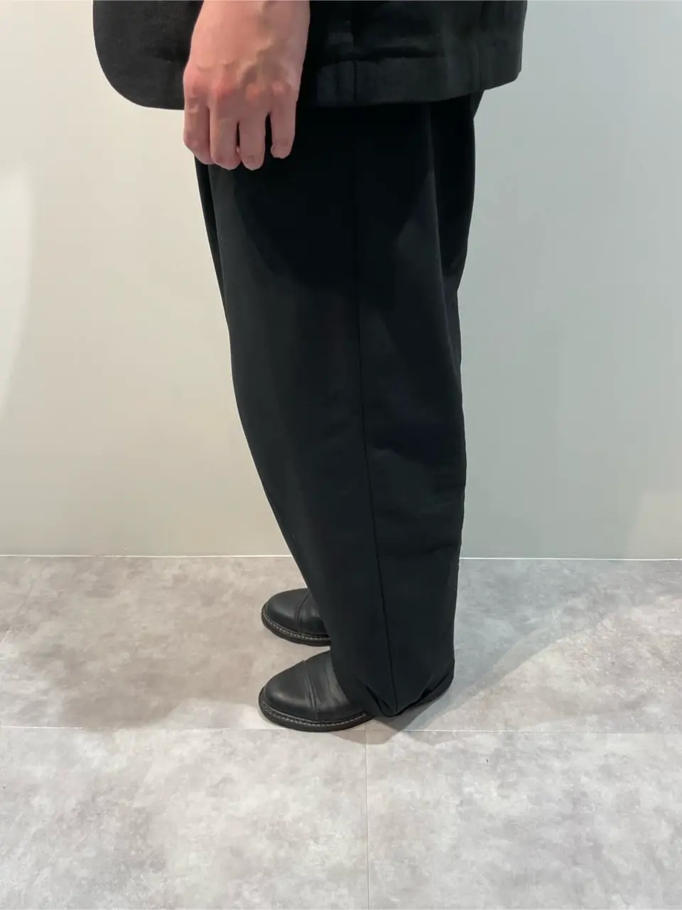 JOSEPH HOMME 佐藤健人 コーディネート画像