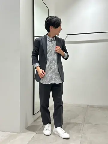 JOSEPH HOMME 鈴木 コーディネート画像