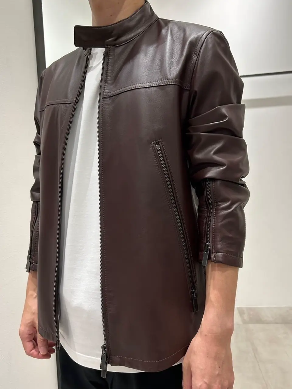 JOSEPH HOMME 鈴木 コーディネート画像