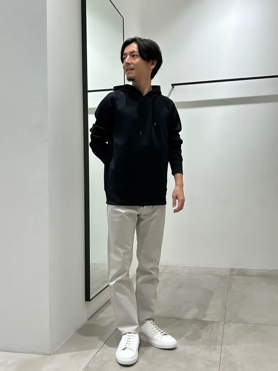 JOSEPH HOMME 鈴木 コーディネート画像