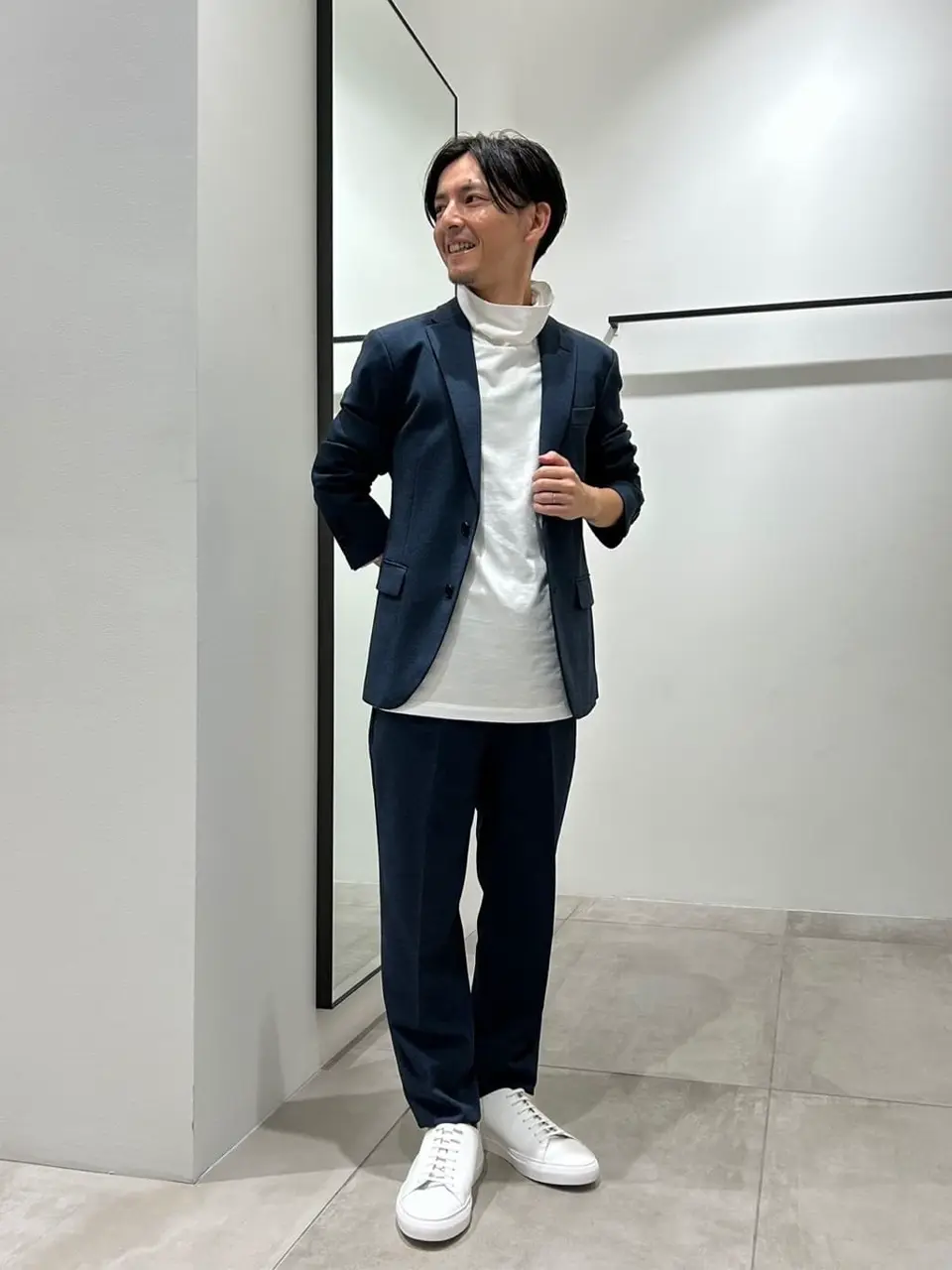 JOSEPH HOMME 鈴木 コーディネート画像