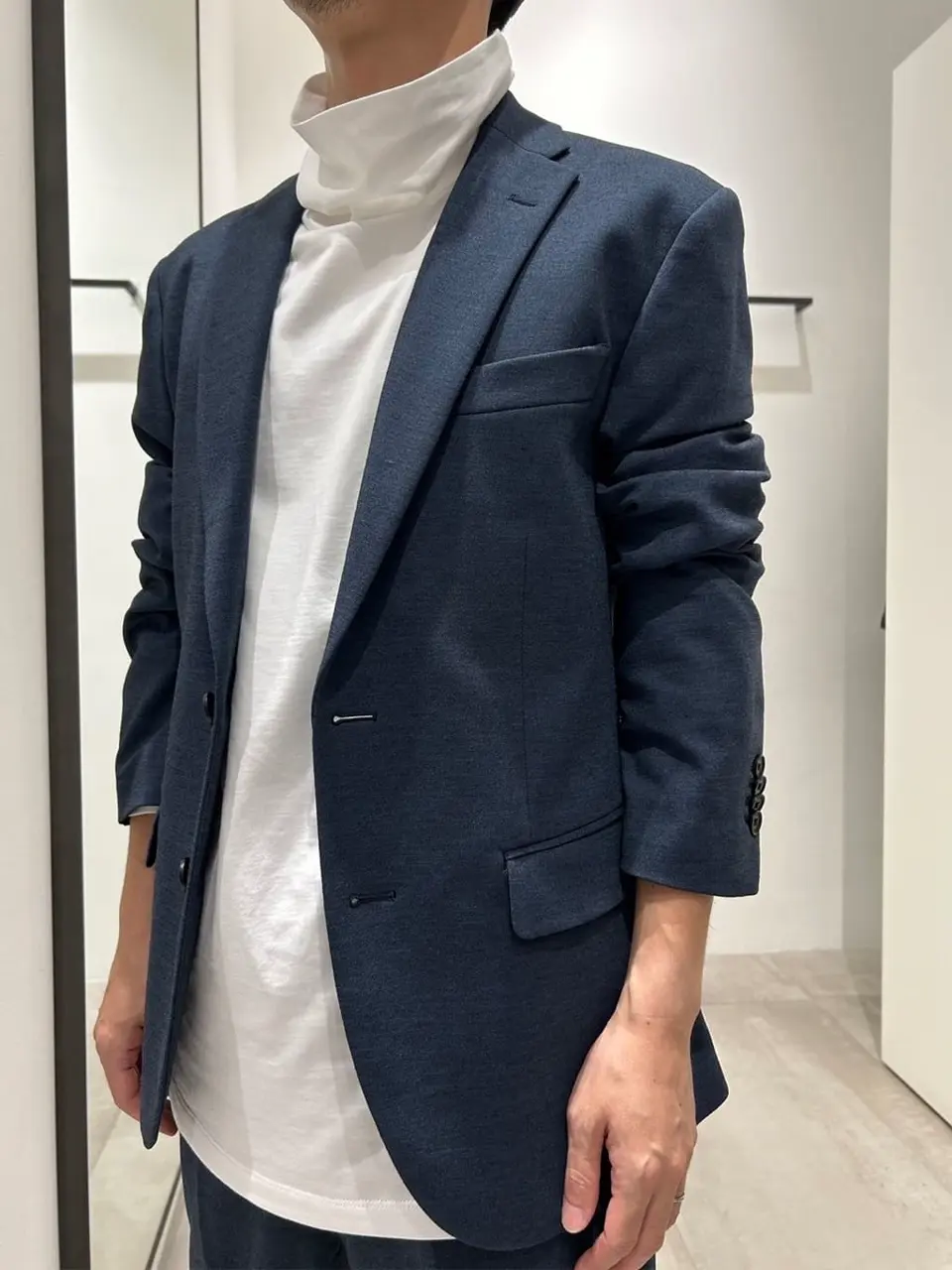 JOSEPH HOMME 鈴木 コーディネート画像