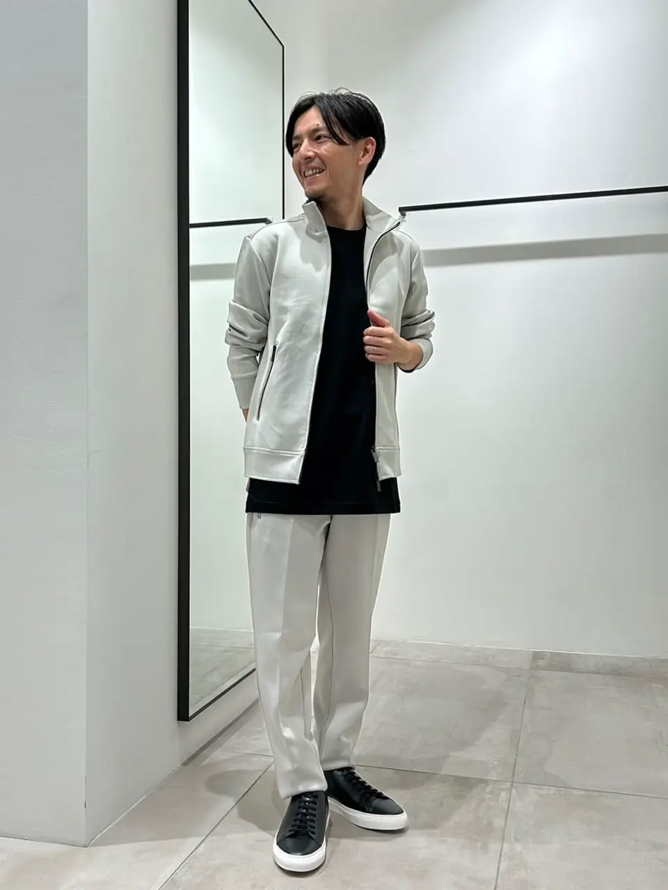  鈴木 コーディネート画像