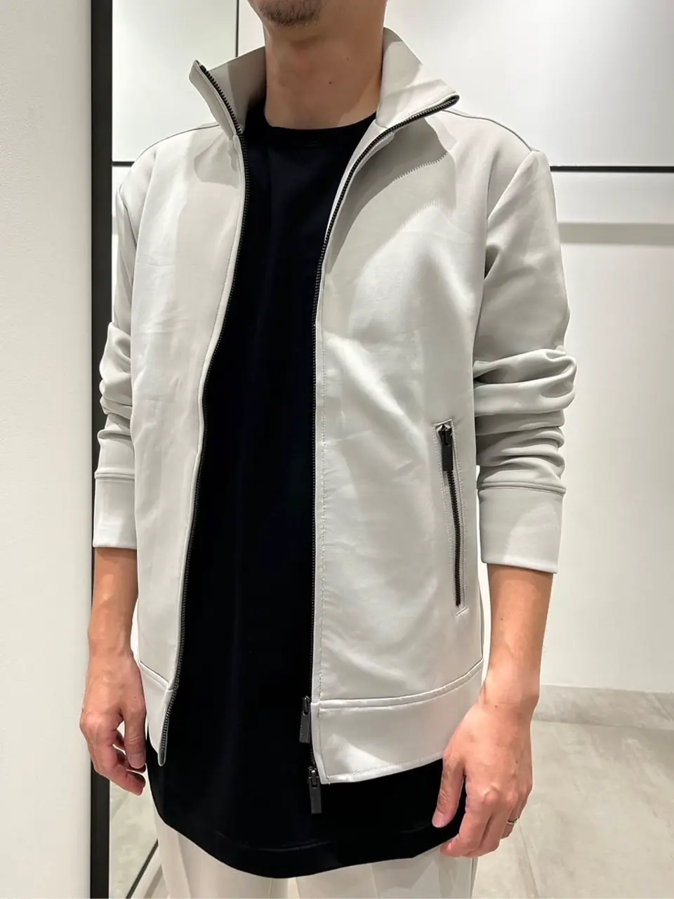 JOSEPH HOMME 鈴木 コーディネート画像