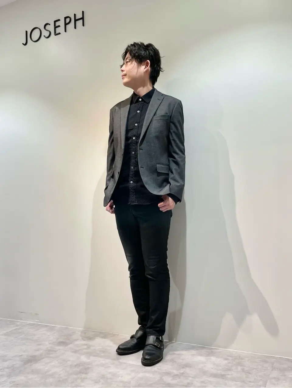 JOSEPH HOMME 佐藤健人 コーディネート画像