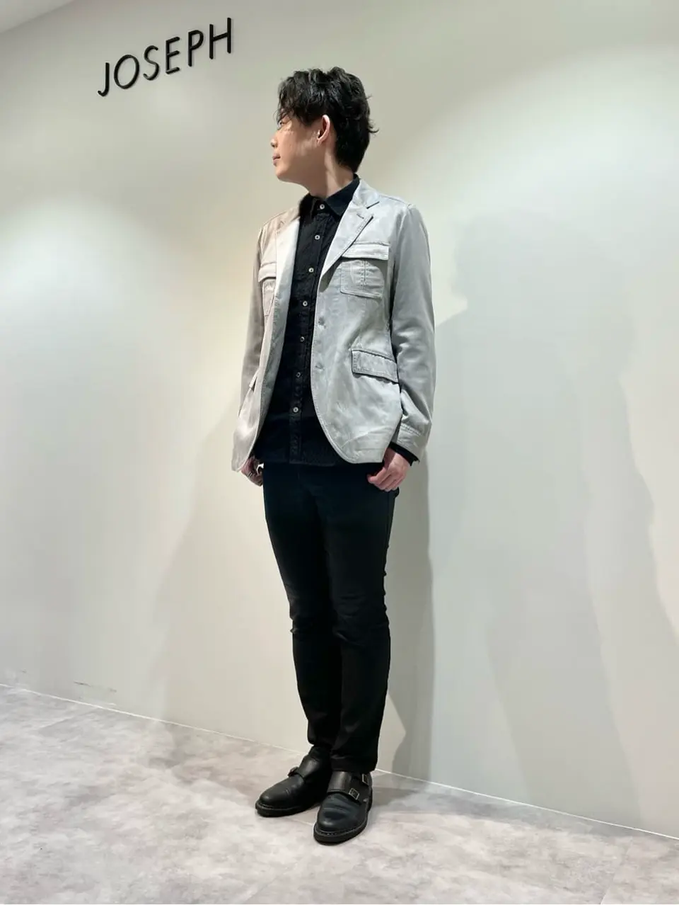 JOSEPH HOMME 佐藤健人 コーディネート画像