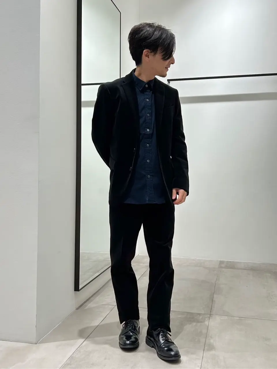 JOSEPH HOMME 鈴木 コーディネート画像