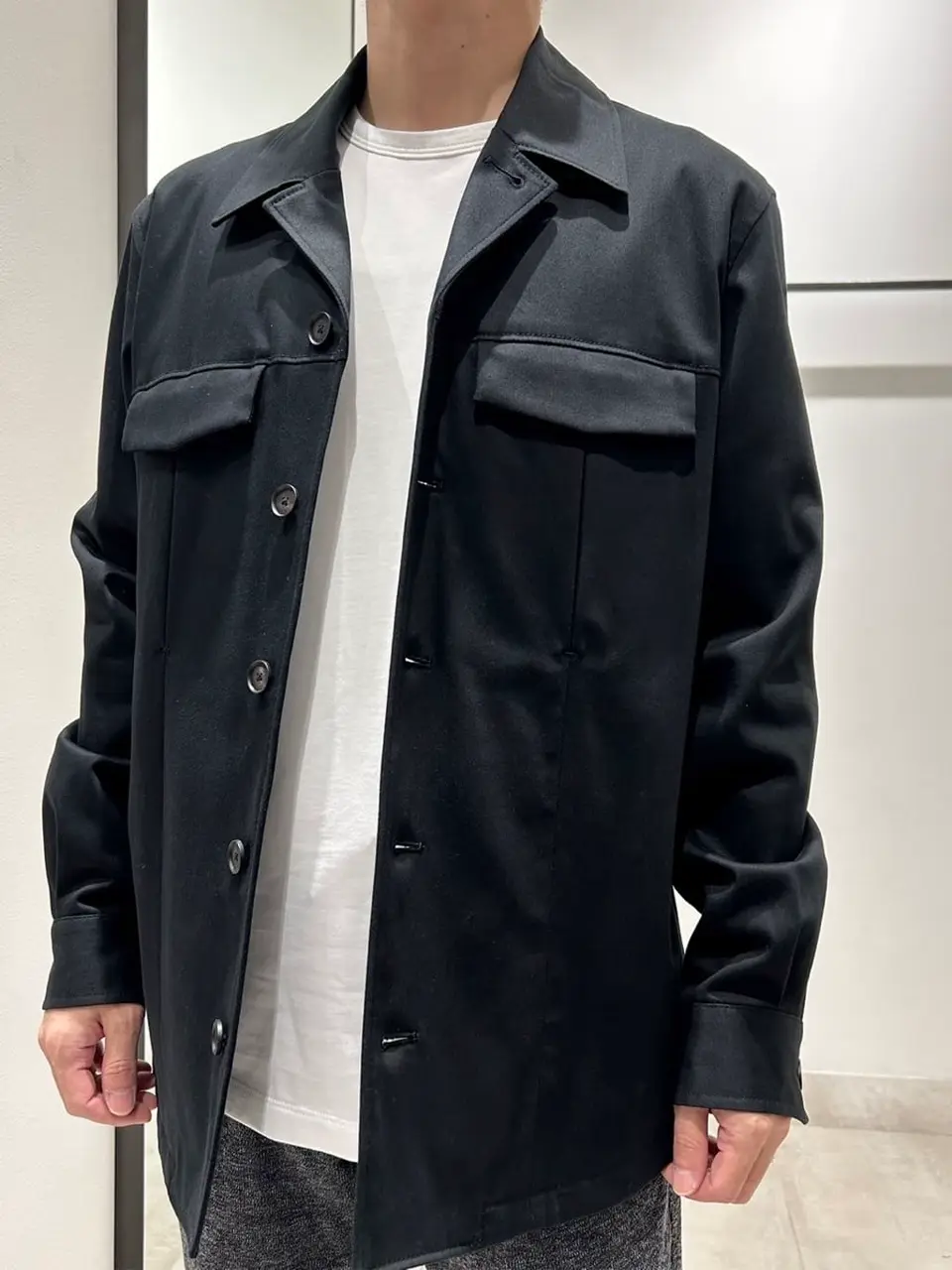 JOSEPH HOMME 鈴木 コーディネート画像