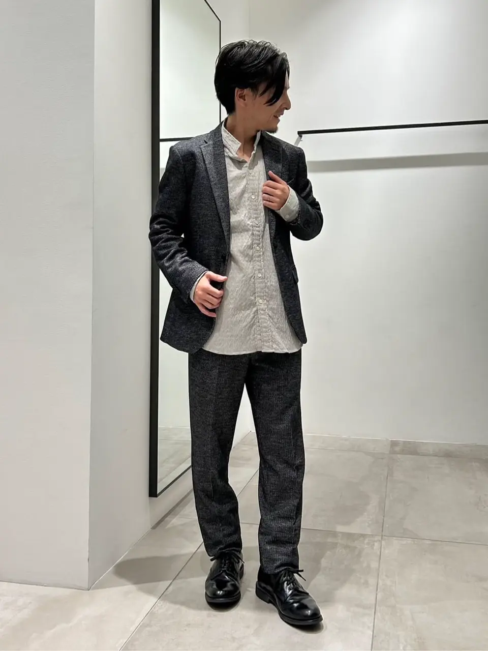 JOSEPH HOMME 鈴木 コーディネート画像