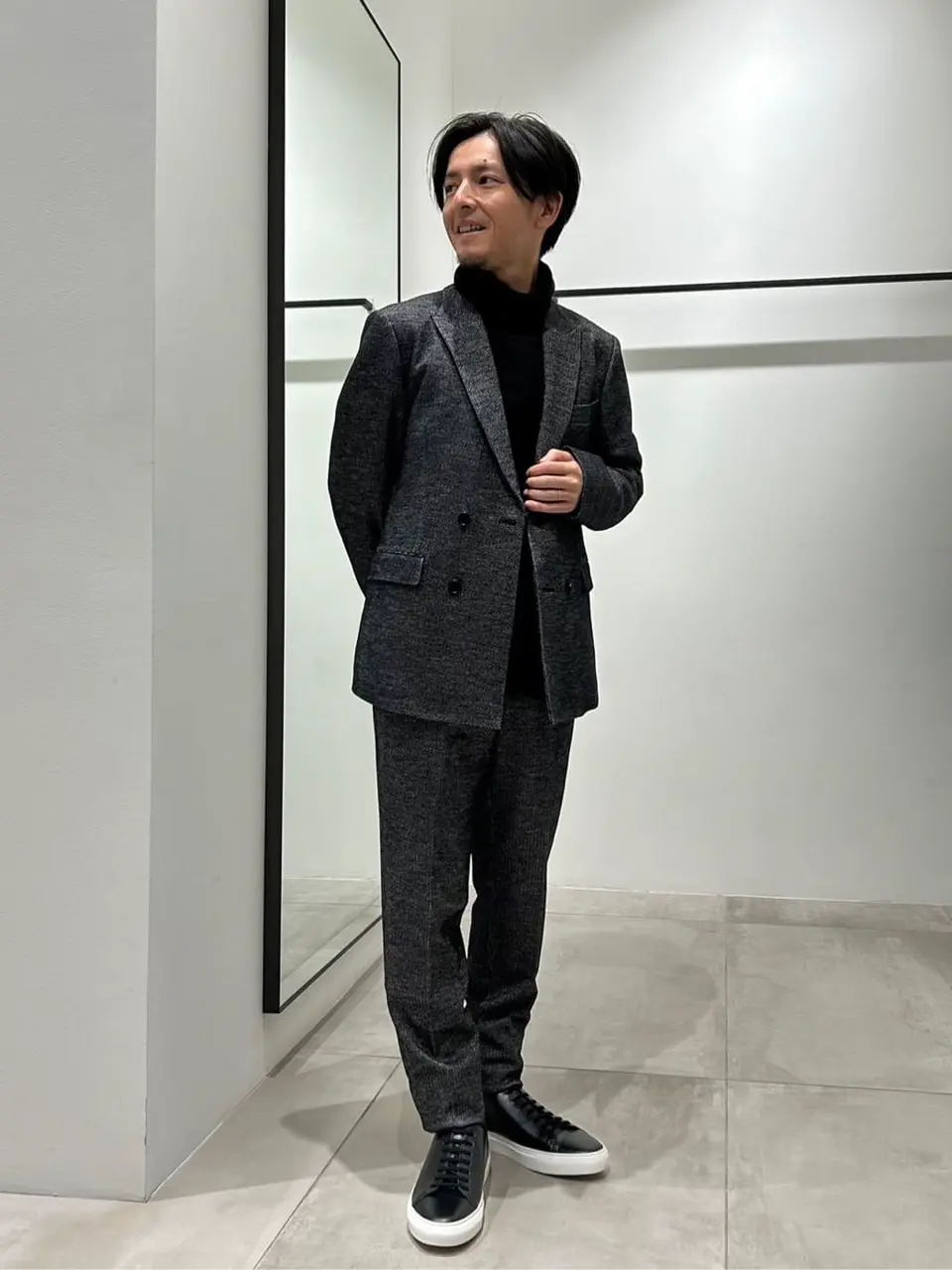 JOSEPH HOMME 鈴木 コーディネート画像