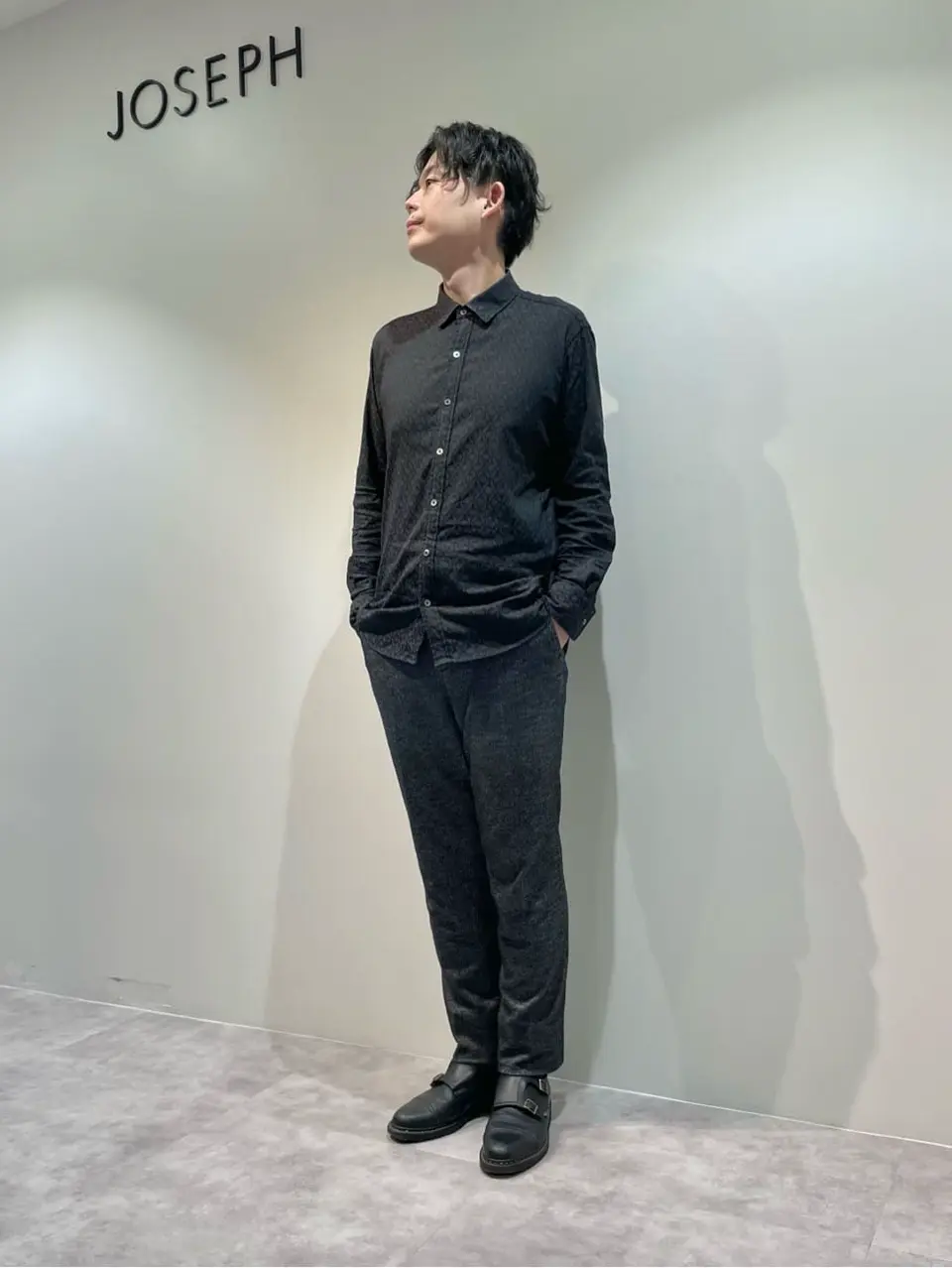 JOSEPH HOMME 佐藤健人 コーディネート画像