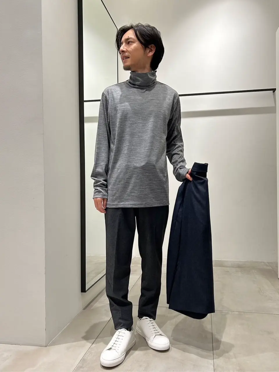 JOSEPH HOMME 鈴木 コーディネート画像