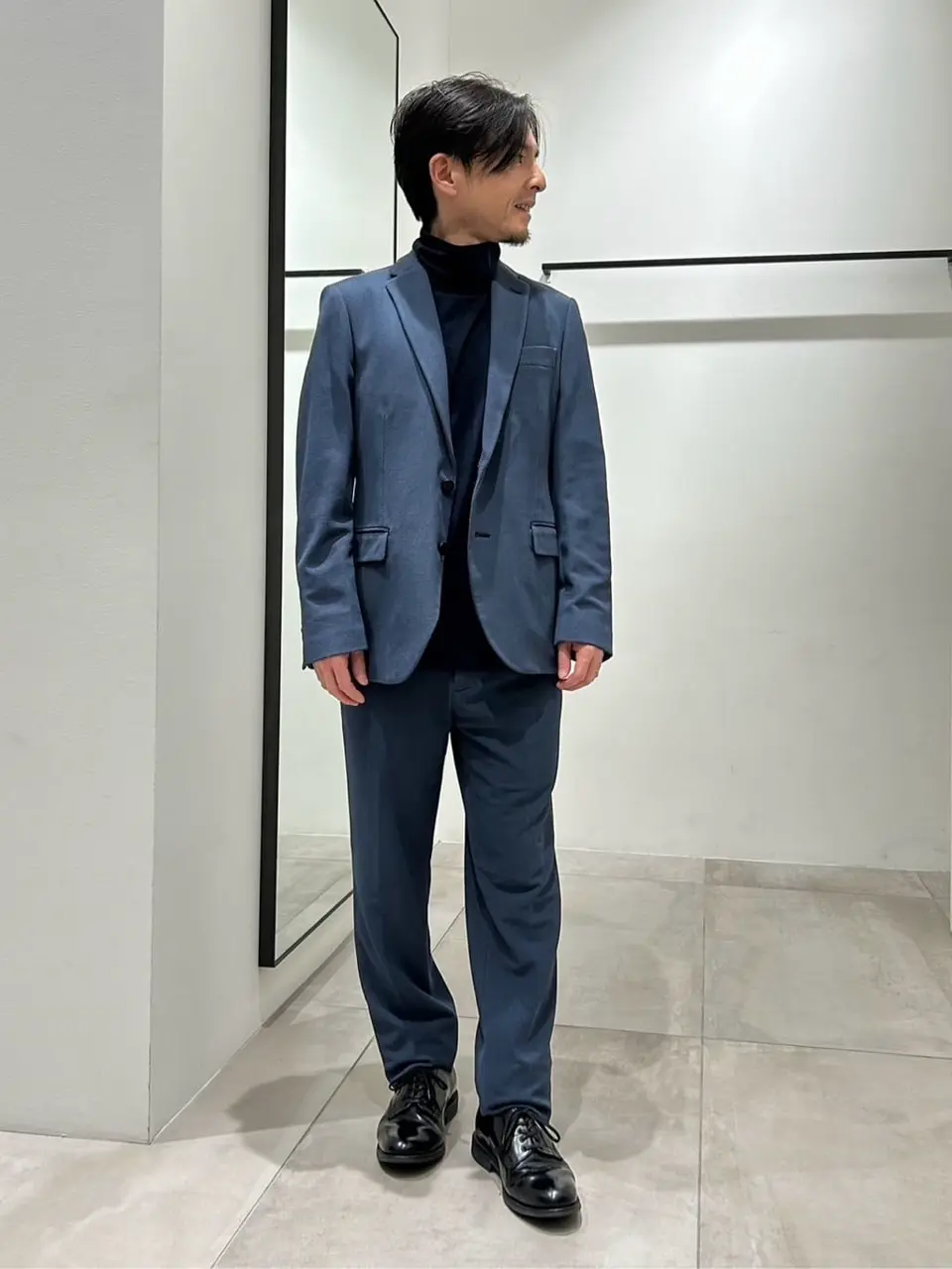 JOSEPH HOMME 鈴木 コーディネート画像