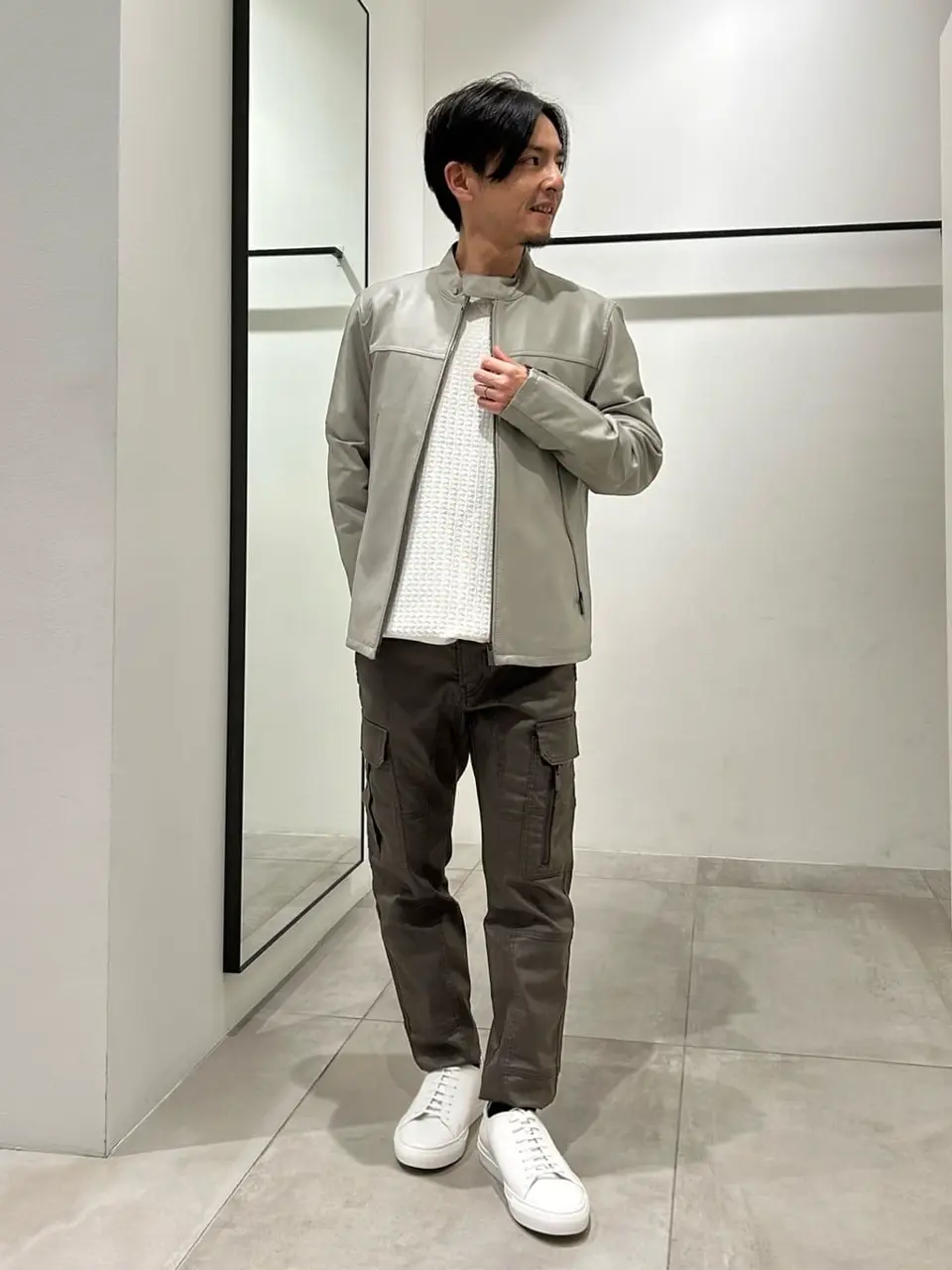 JOSEPH HOMME 鈴木 コーディネート画像