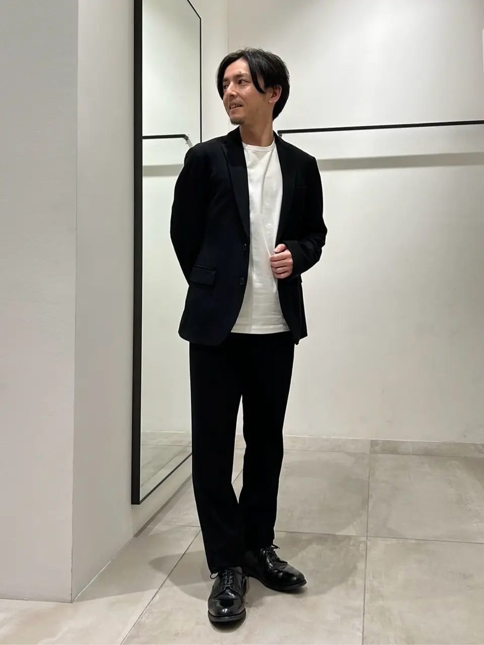 JOSEPH HOMME 鈴木 コーディネート画像