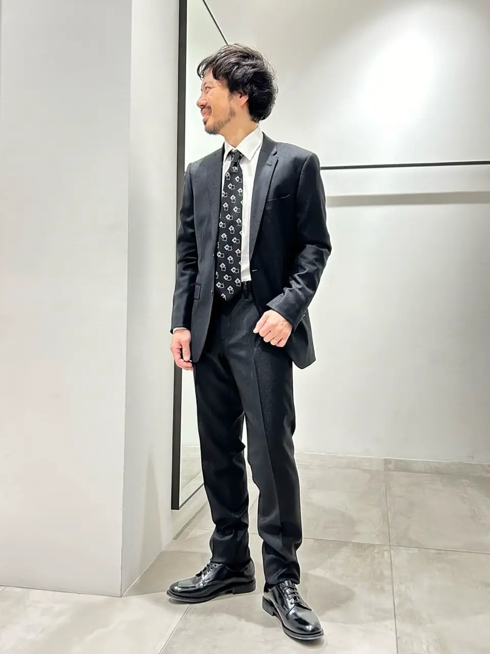 JOSEPH HOMME 中原 コーディネート画像