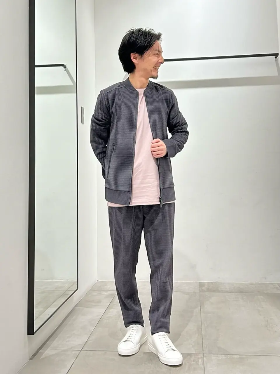 JOSEPH HOMME 鈴木 コーディネート画像