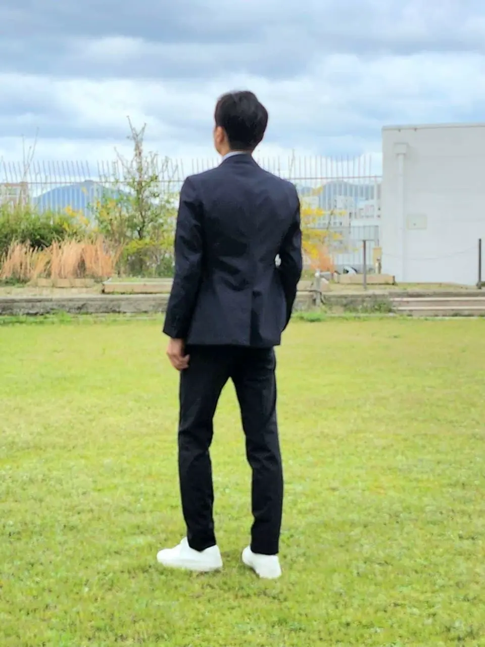 JOSEPH HOMME 泉 コーディネート画像